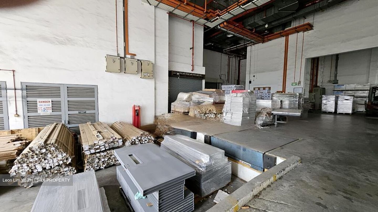 Tuas Avenue 18 (D22), Factory #456695751